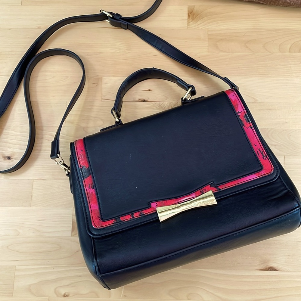 Betsy Johnson Rose And Black Bag Bow Front Metal Adjustable Strap- Signs Of Wear